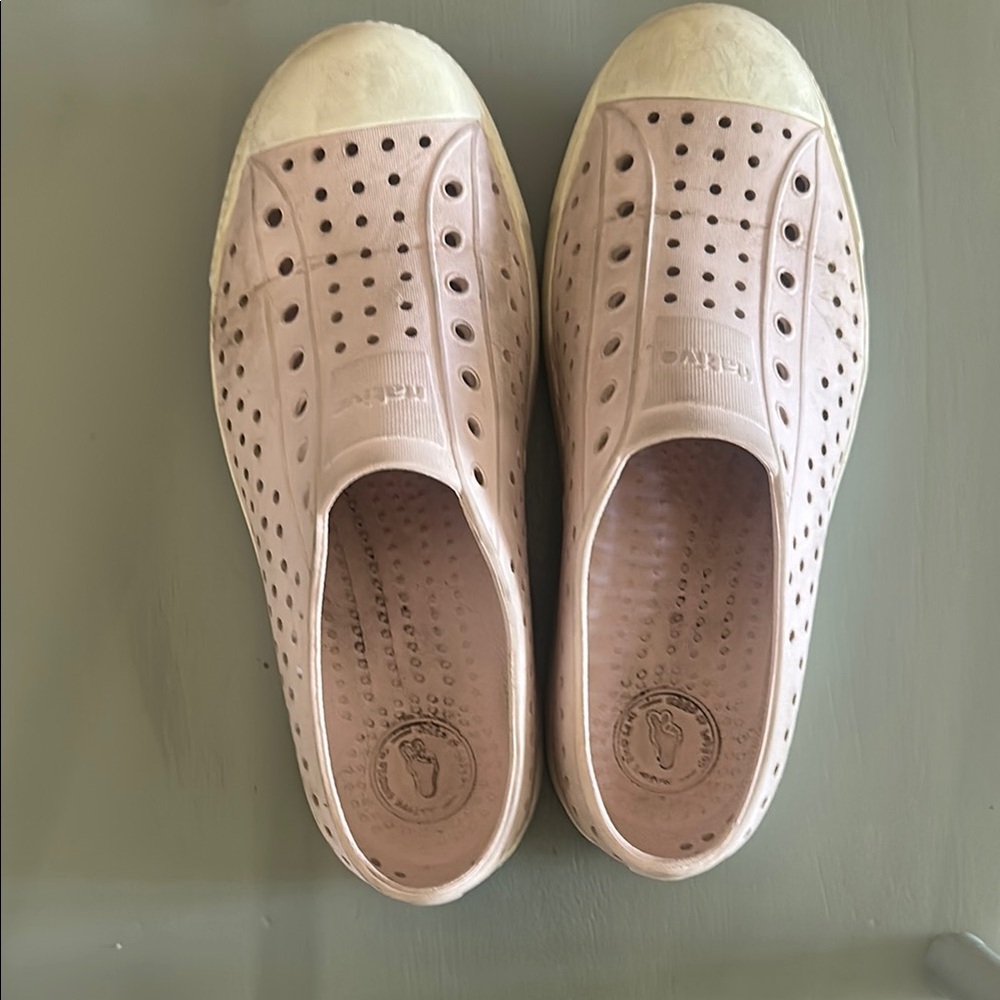 Native Pink Casual girls Slip-On Sneakers